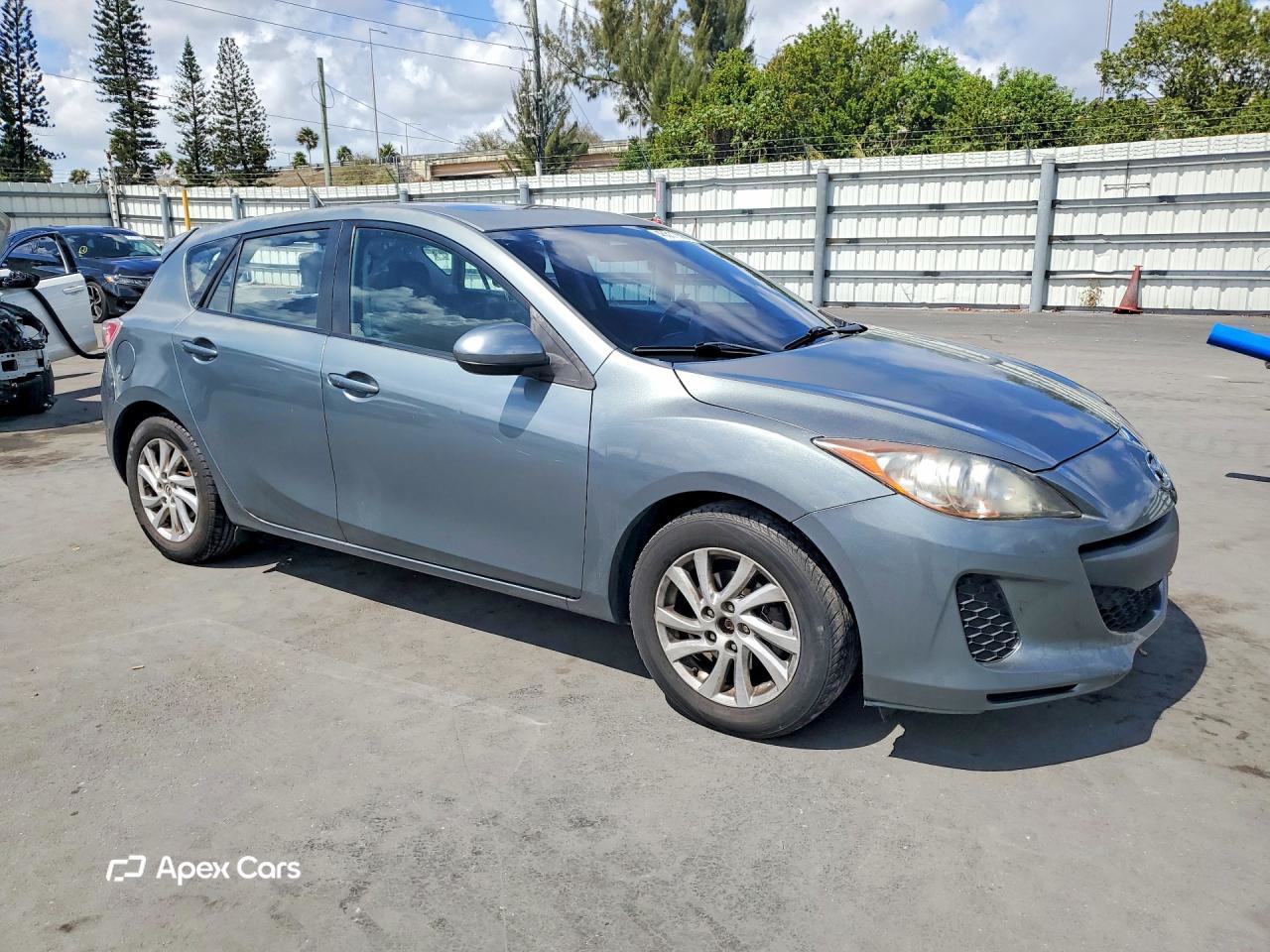 Mazda 3 2012