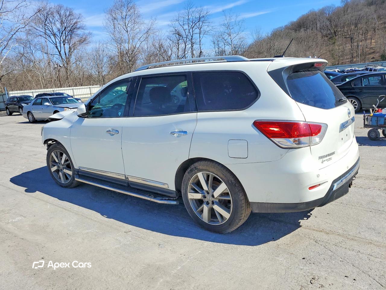 Nissan Pathfinder 2015