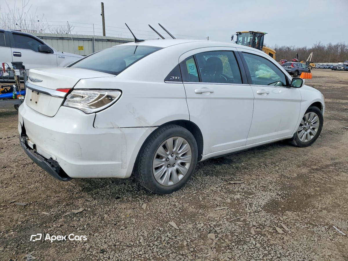 Chrysler 200 2013