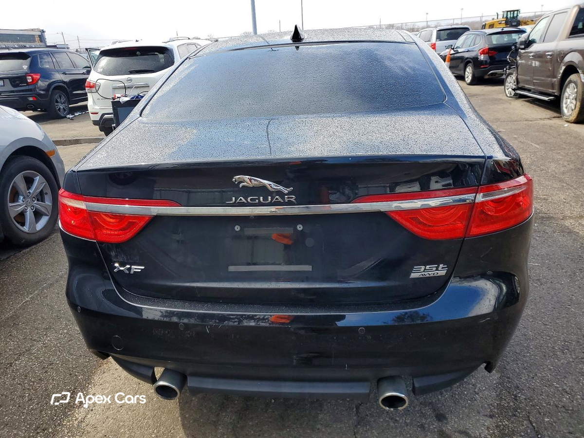 Jaguar XF 2016