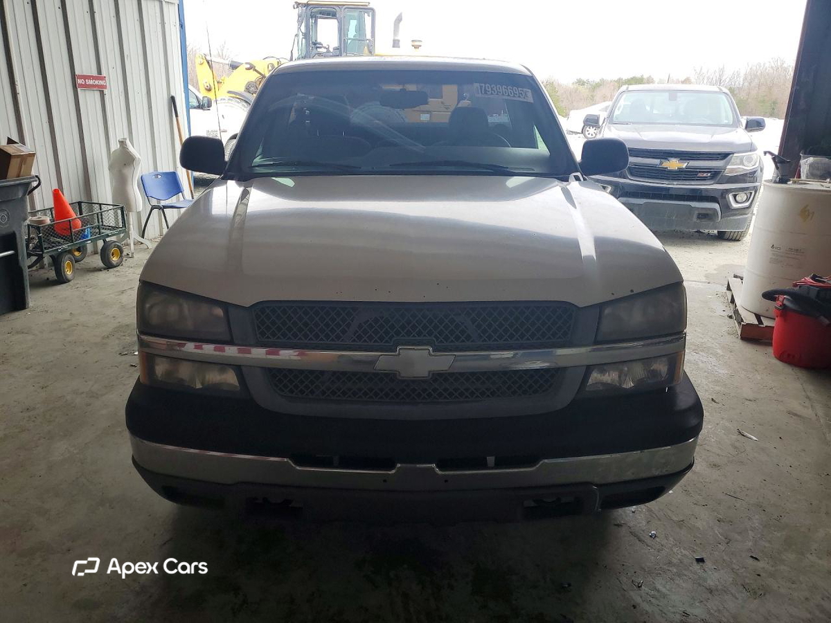 Chevrolet Silverado 2004
