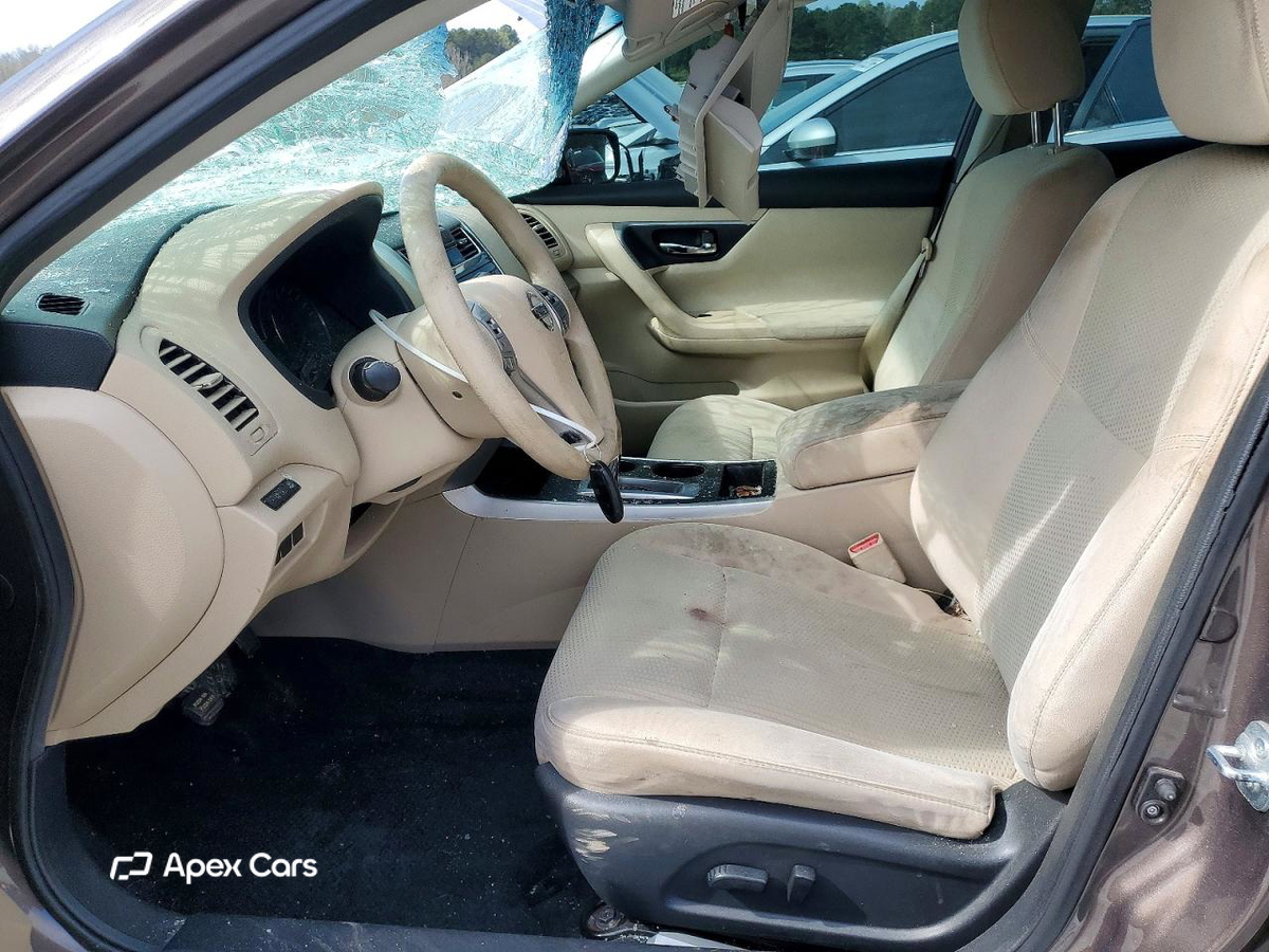 Nissan Altima 2015