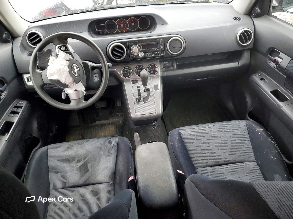 Scion xB 2011