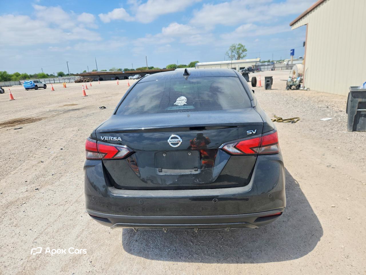 Nissan Versa 2020