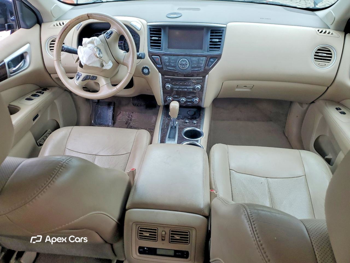 Nissan Pathfinder 2014