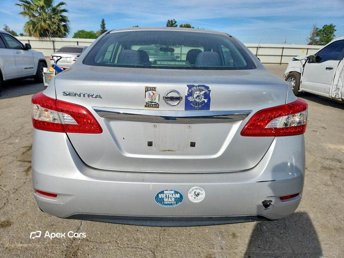 Nissan Sentra 2015