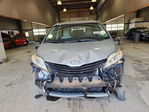 Toyota Sienna 2015