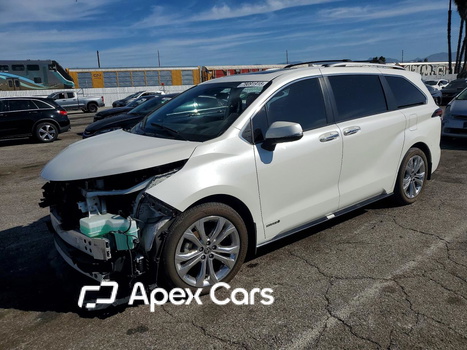 Toyota Sienna 2021 - Image 1 of 14