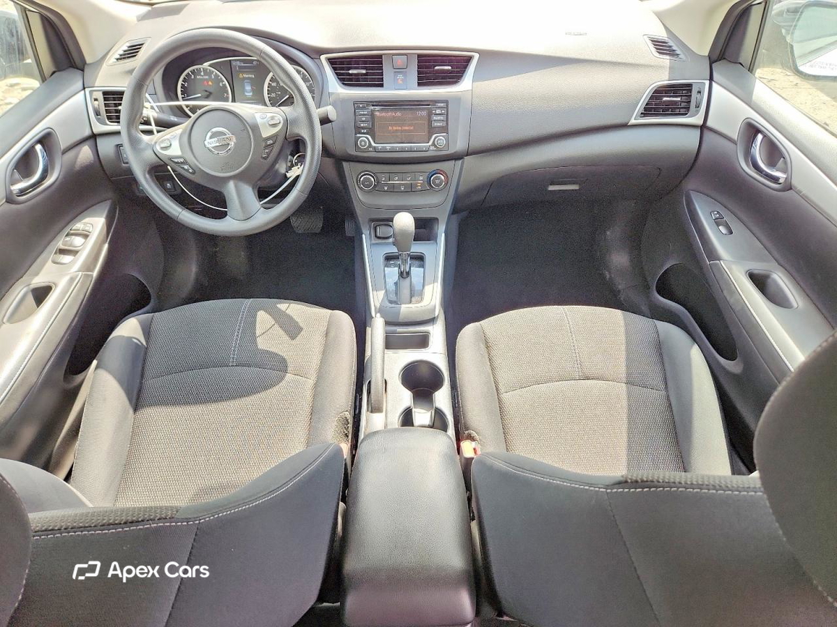 Nissan Sentra 2018
