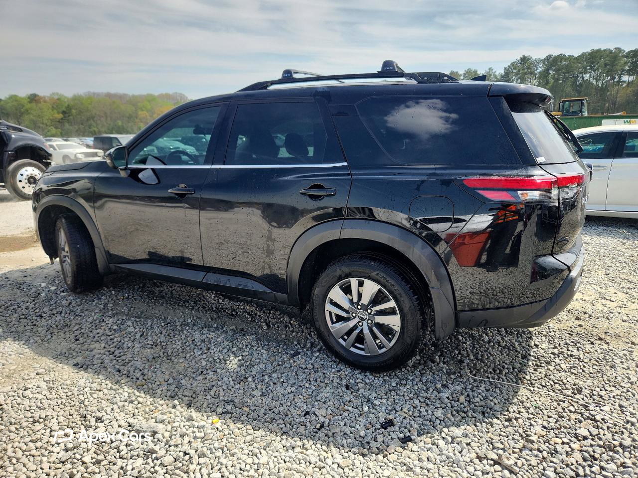Nissan Pathfinder 2024
