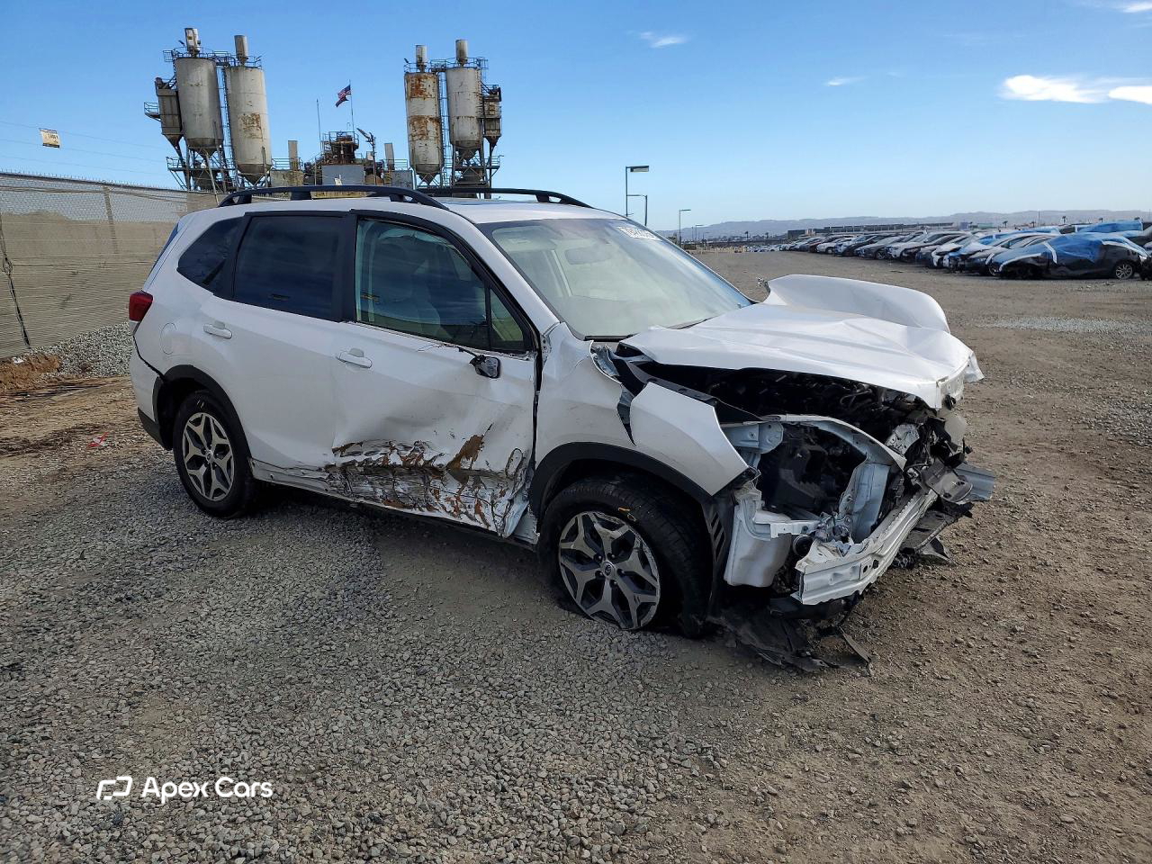 Subaru Forester 2022