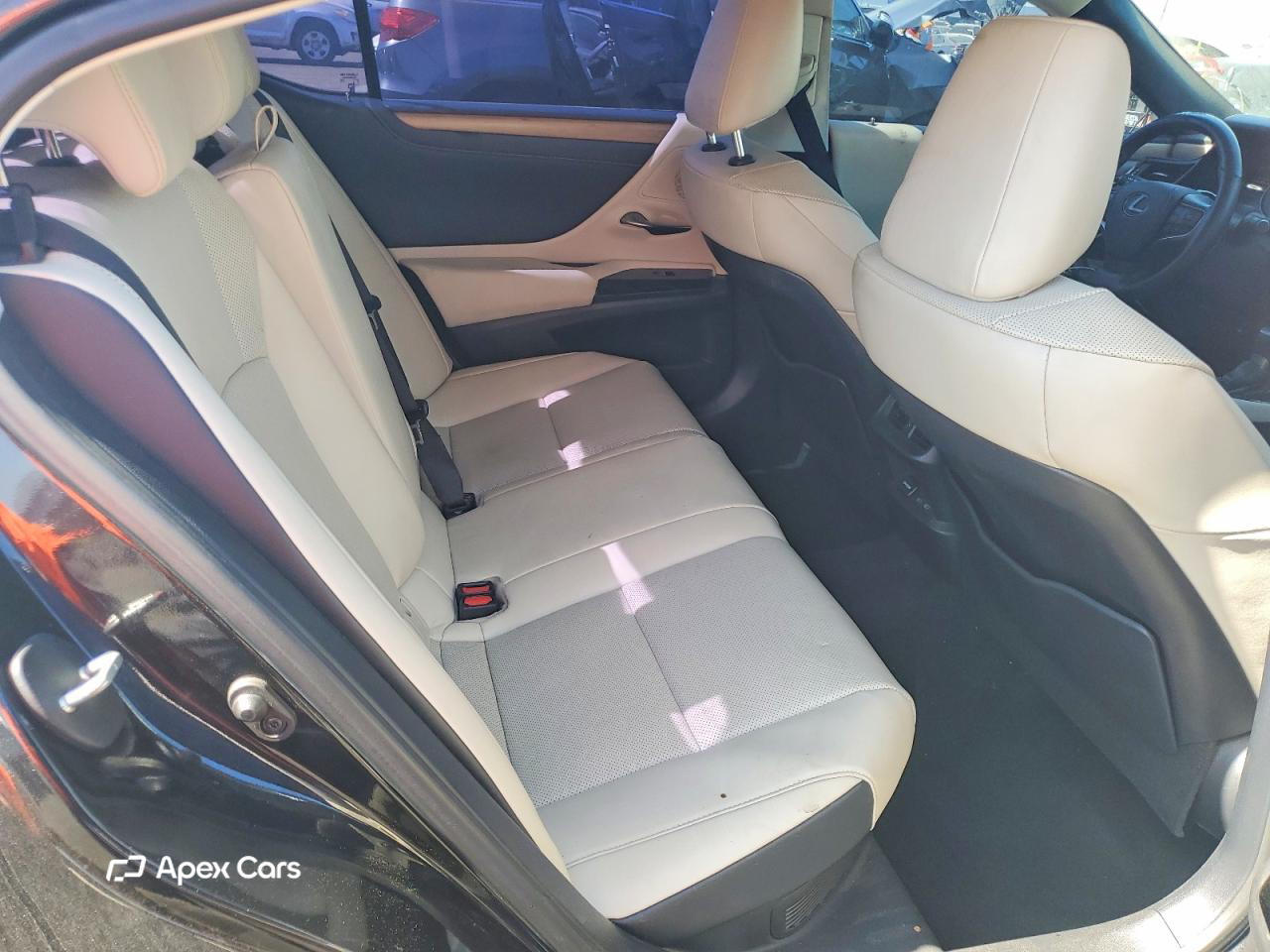 Lexus ES 2024