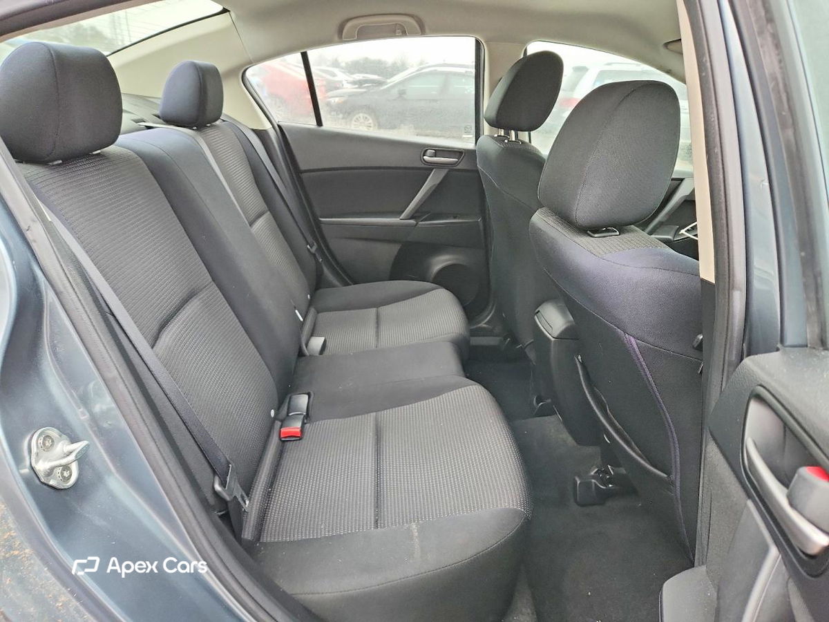 Mazda 3 2012