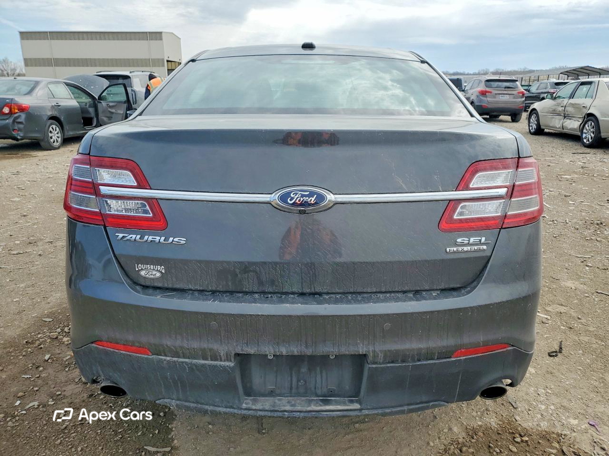 Ford Taurus 2017