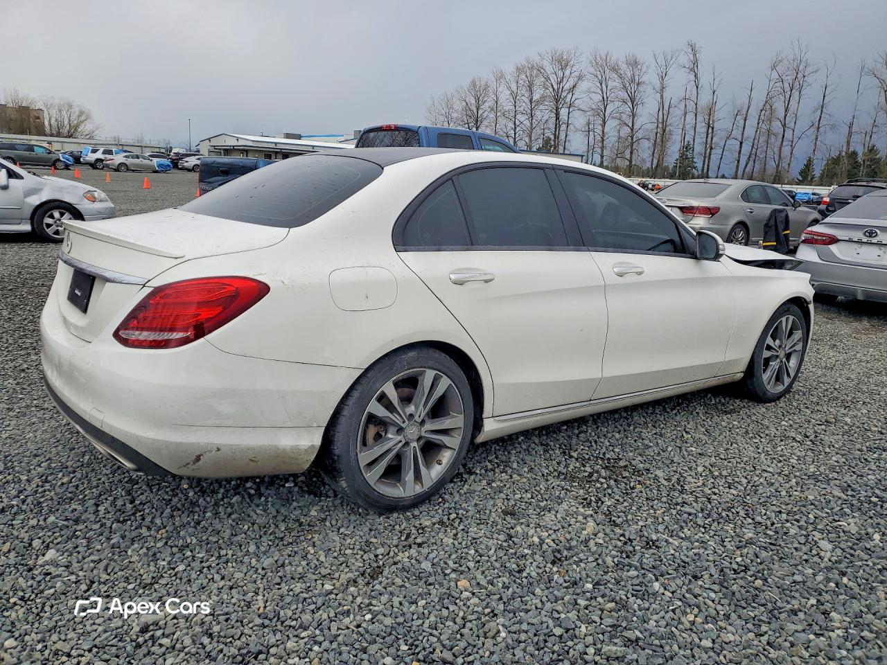 Mercedes-Benz  2015