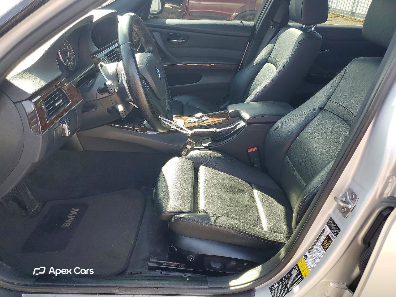 BMW Series 3 2011