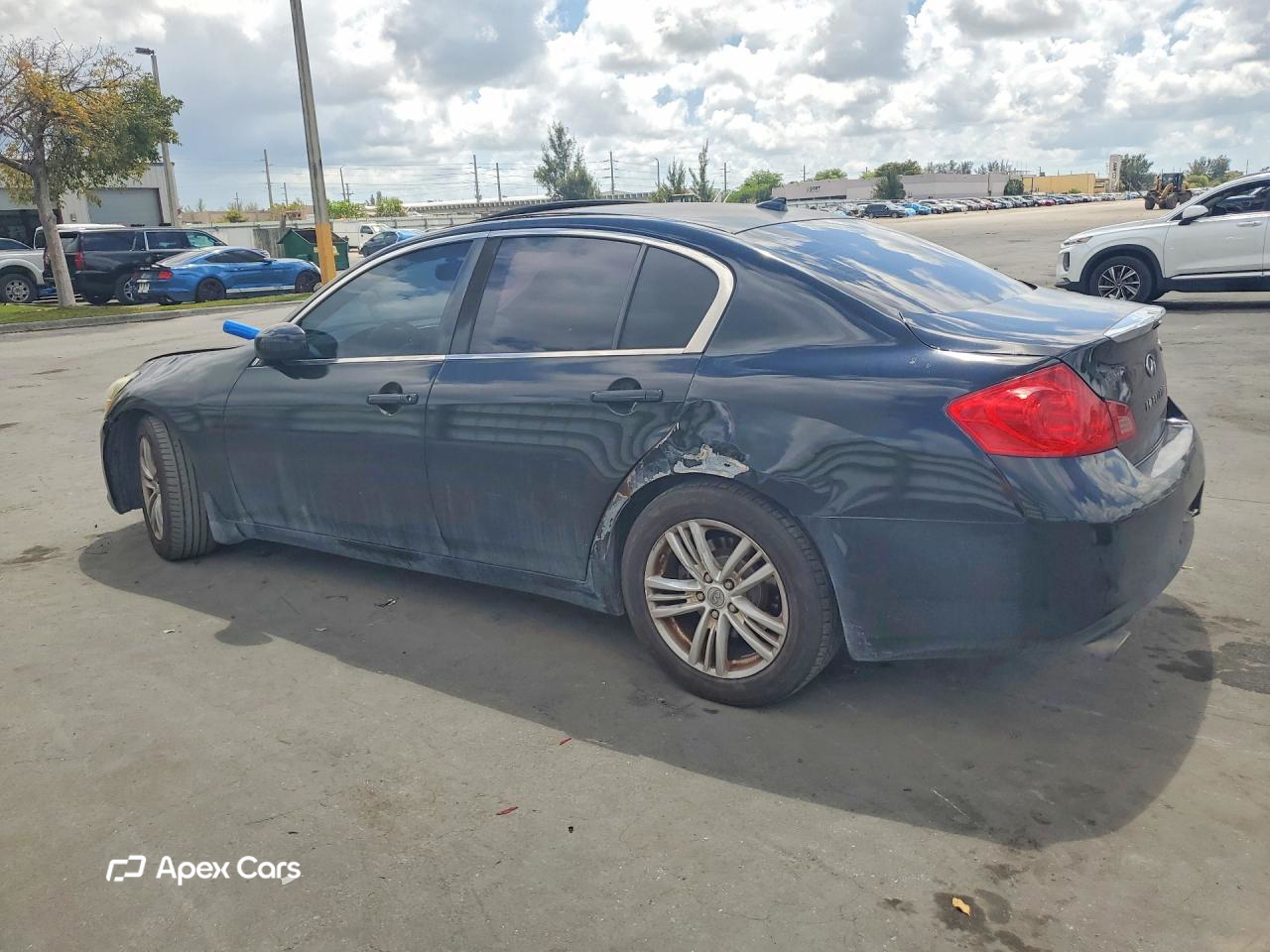 Infiniti G 2012