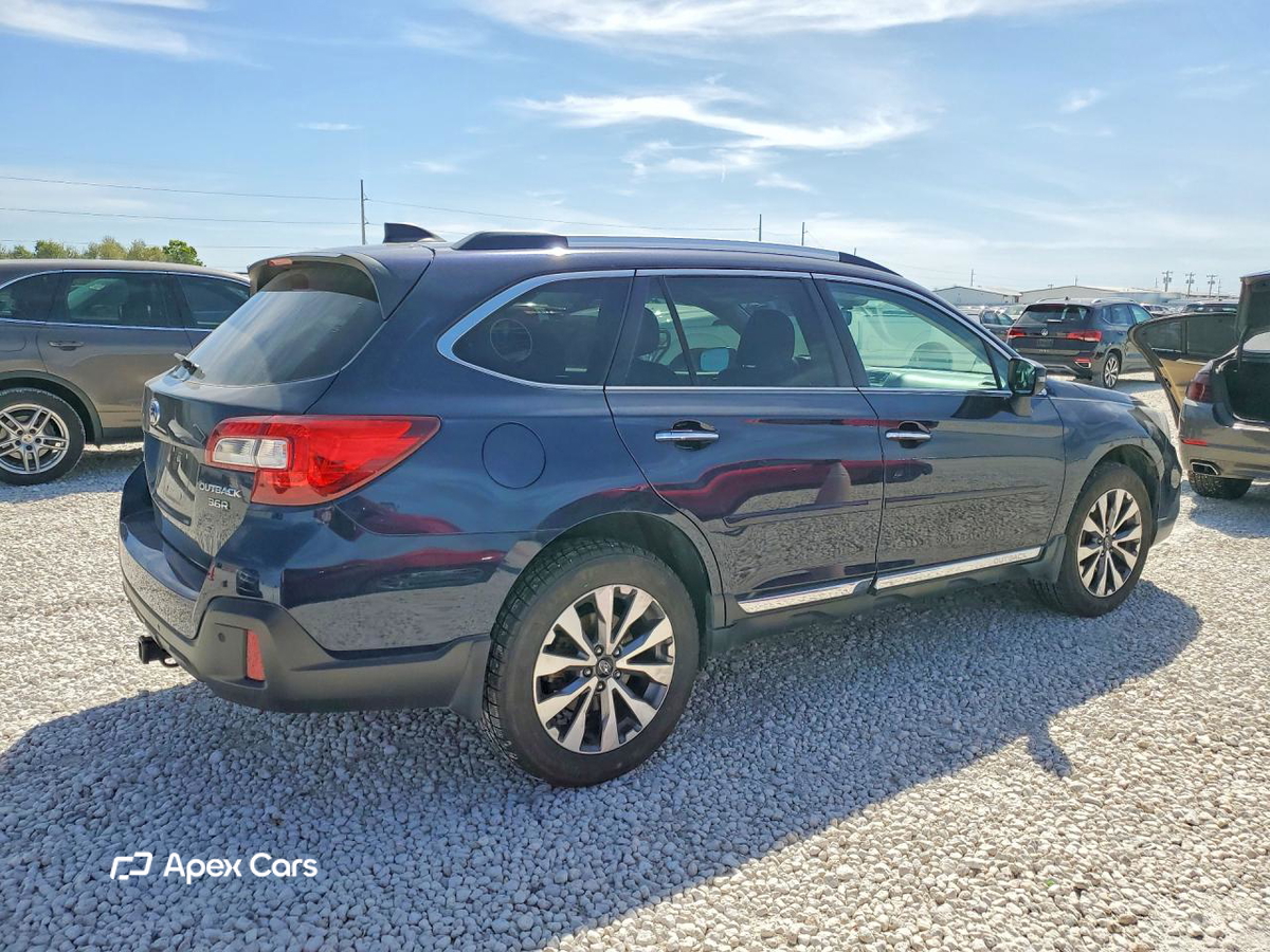 Subaru Outback 2018