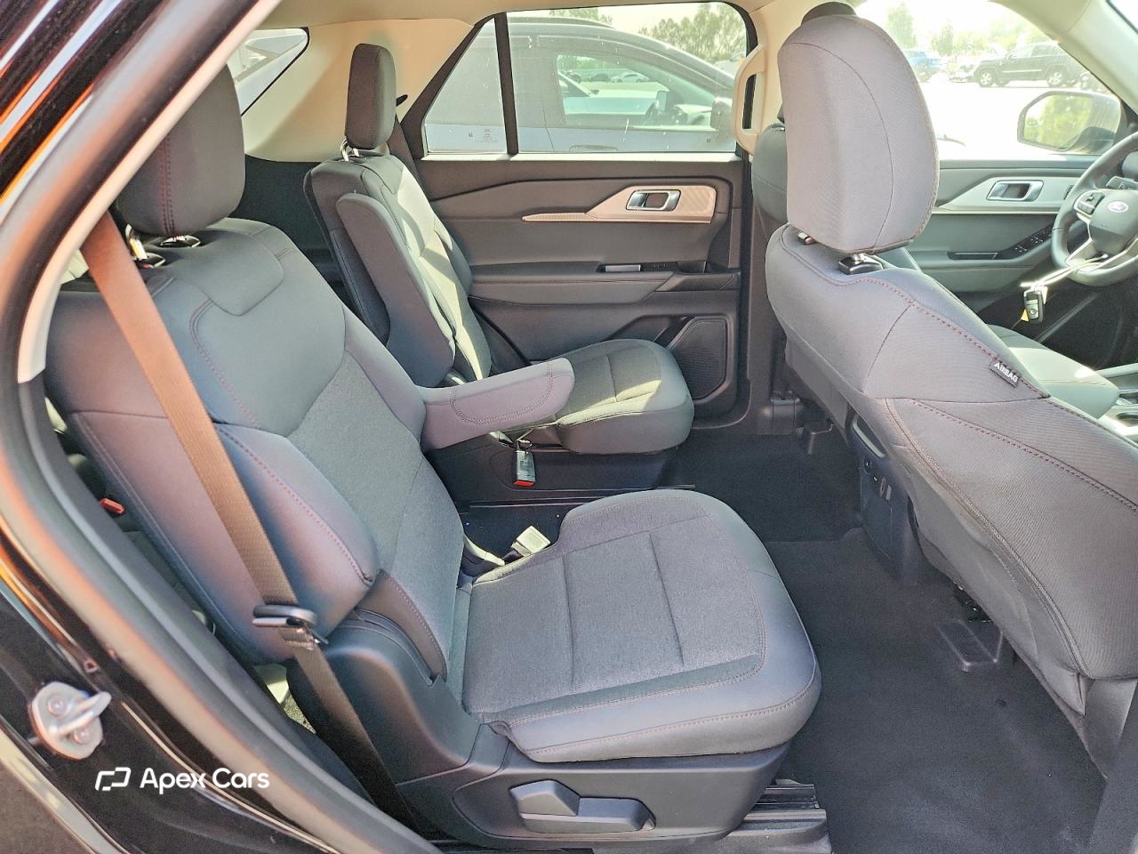 Ford Explorer 2025
