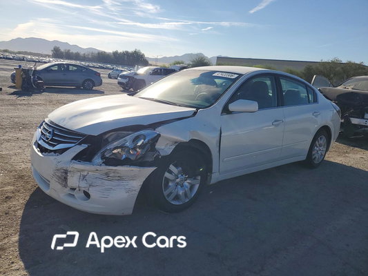 Nissan Altima 2011 - Image 1 of 12