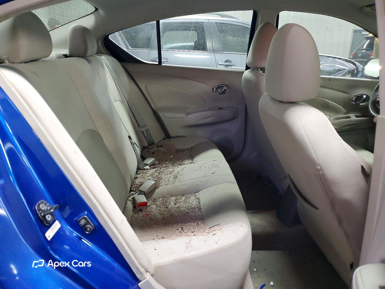 Nissan Versa 2012