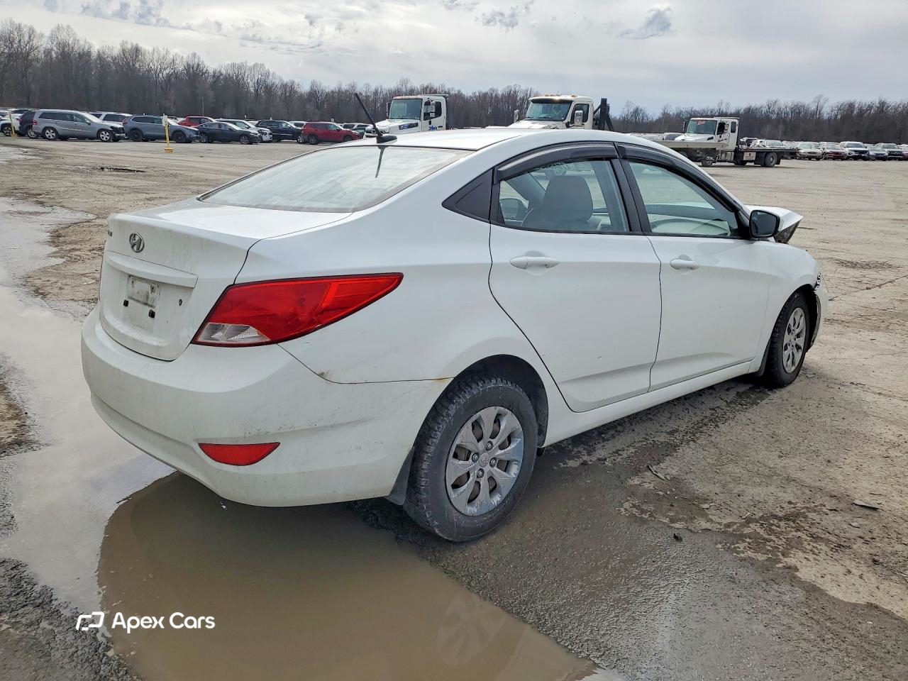 Hyundai Accent 2015