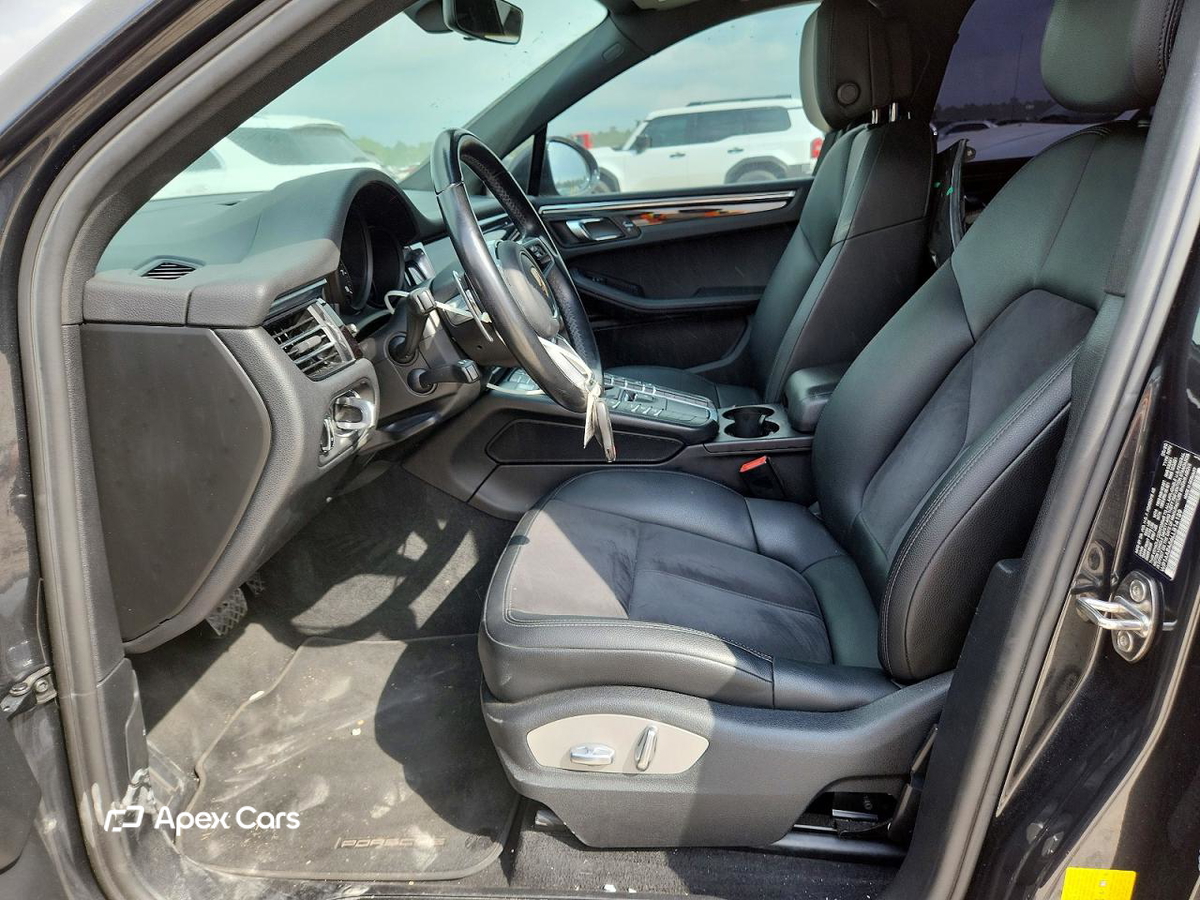 Porsche Macan 2020