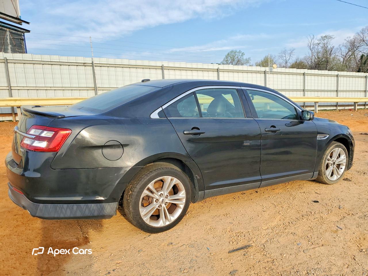 Ford Taurus 2013