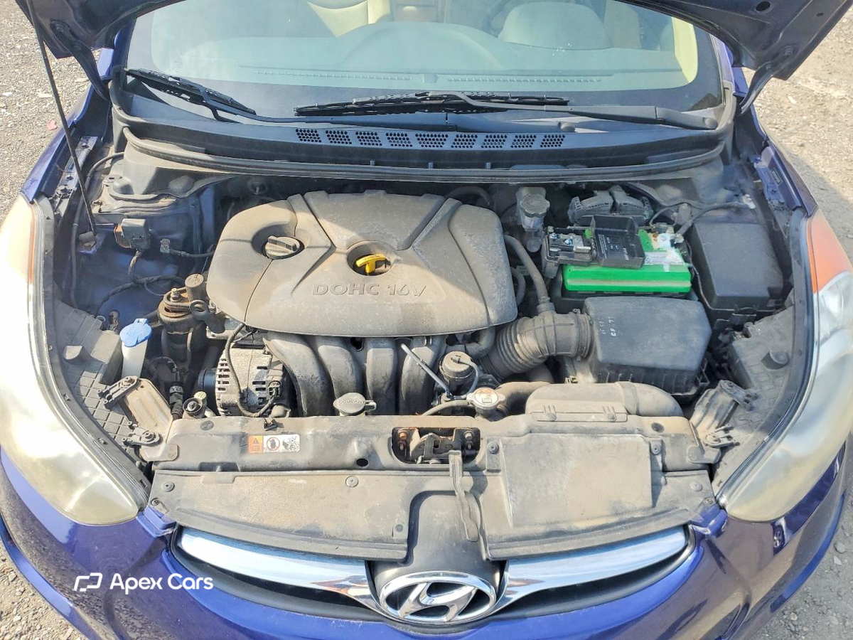 Hyundai Elantra 2013