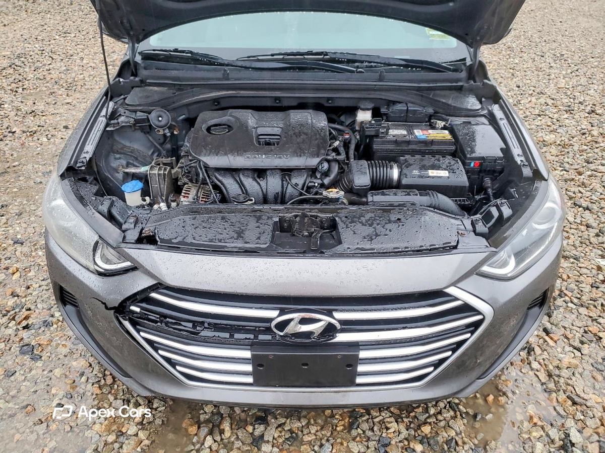 Hyundai Elantra 2018
