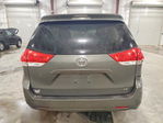 Toyota Sienna 2012