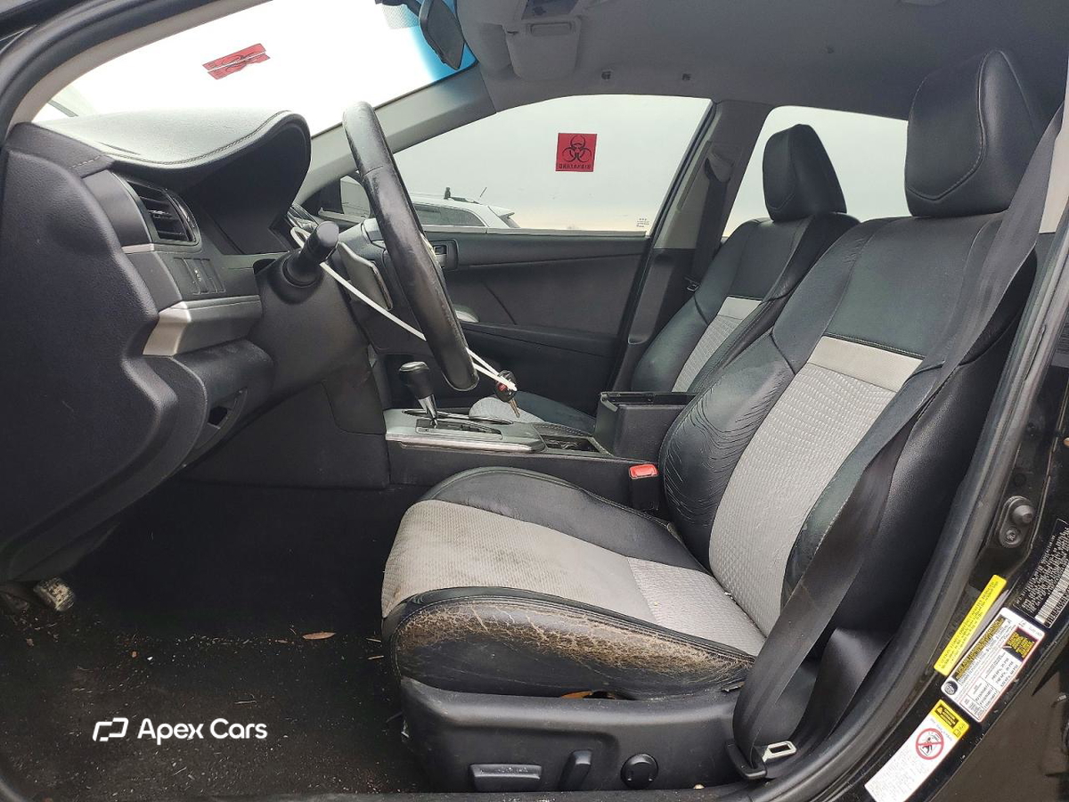 Toyota Camry 2012