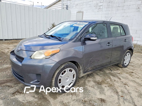 Scion xD 2014 - Image 1 of 12