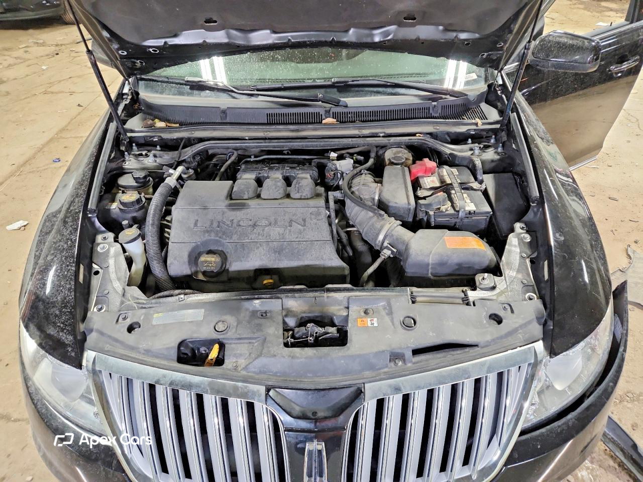 Lincoln MKS 2012
