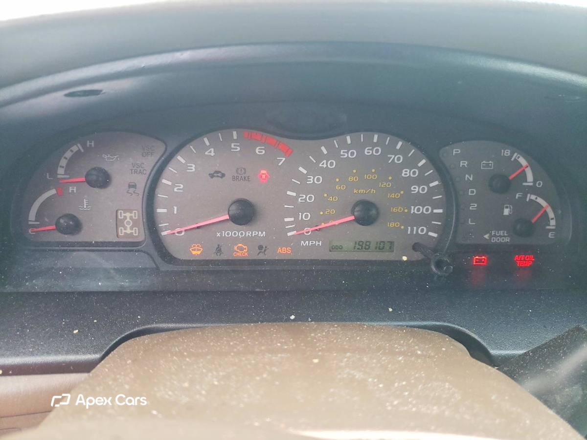Toyota Sequoia 2003