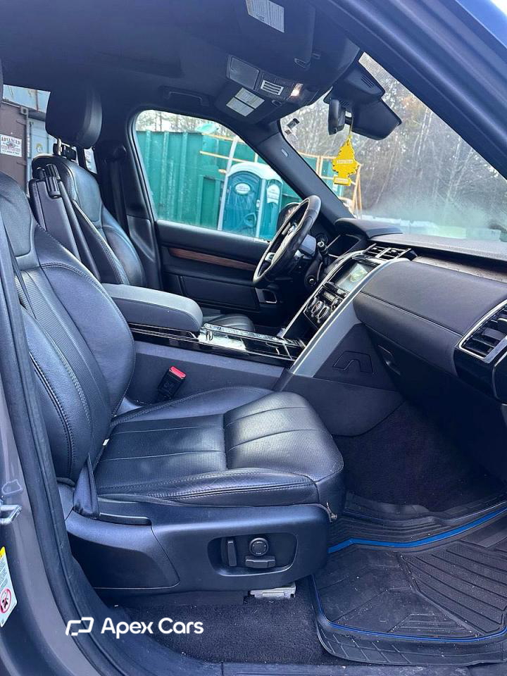 Land Rover Discovery 2018