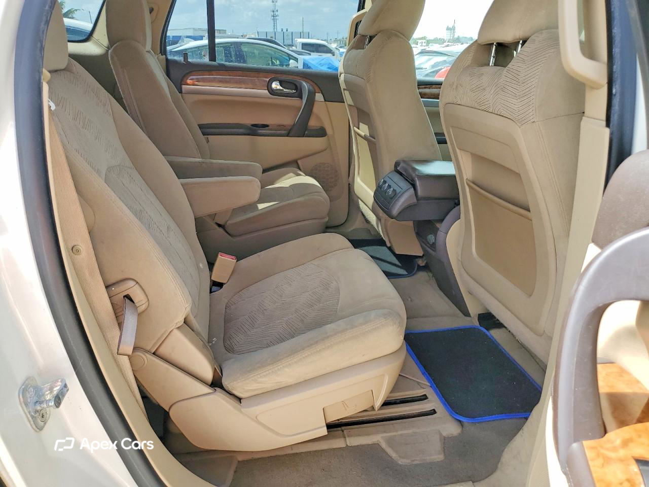 Buick Enclave 2011