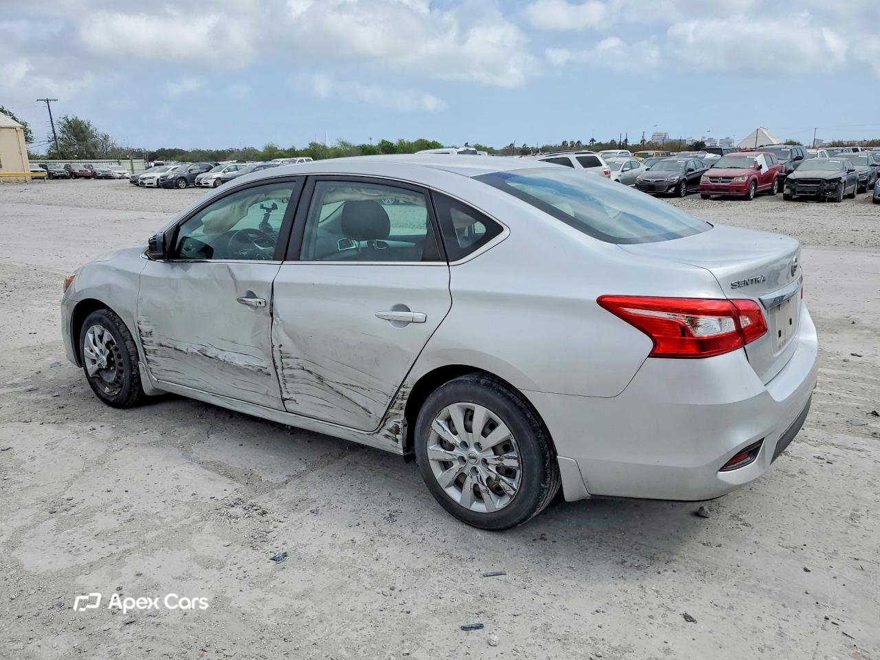 Nissan Sentra 2018