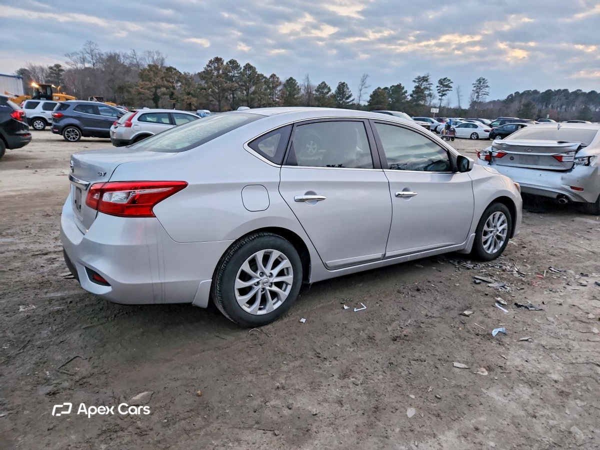 Nissan Sentra 2018