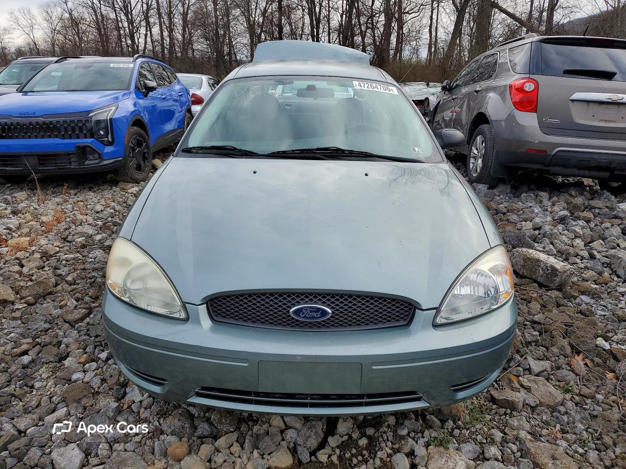 Ford Taurus 2005