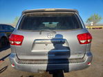 Toyota Sequoia 2010