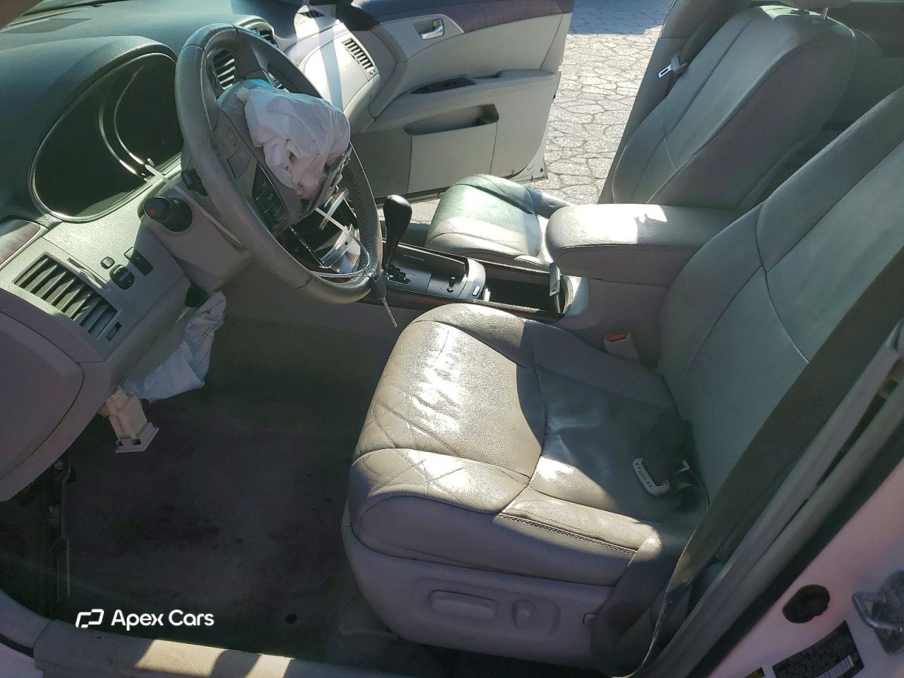 Toyota Avalon 2011