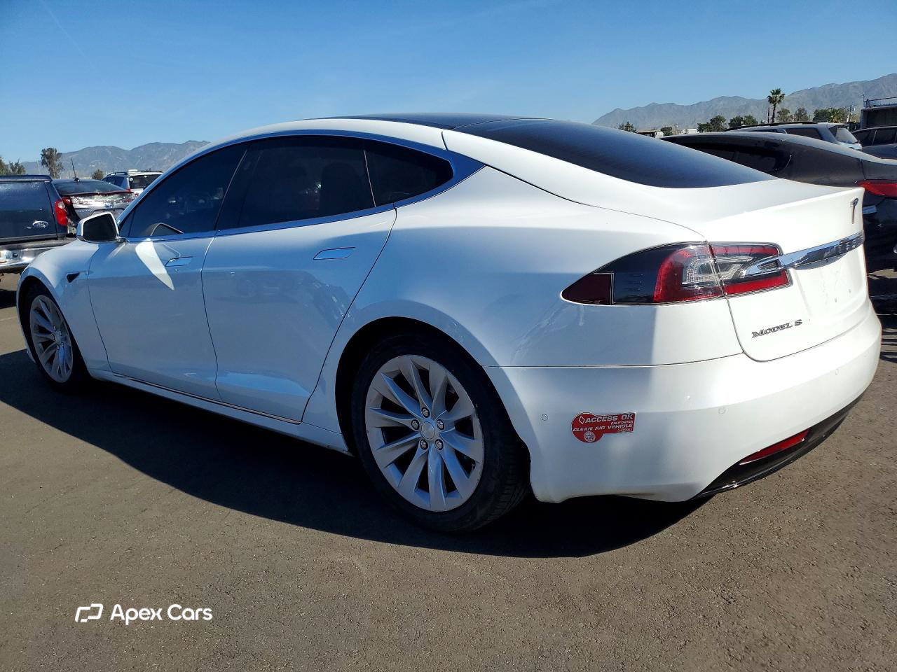 Tesla Model S 2016