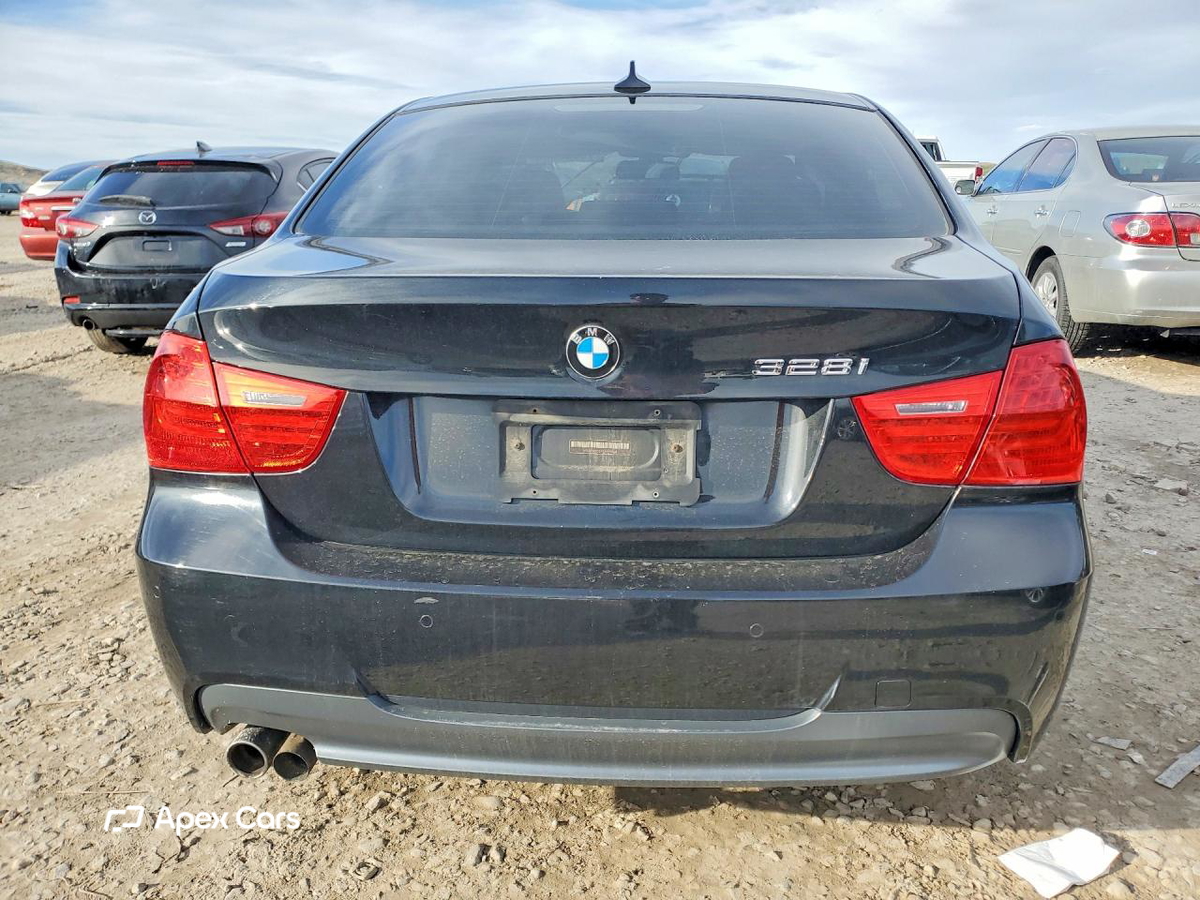 BMW Series 3 2011