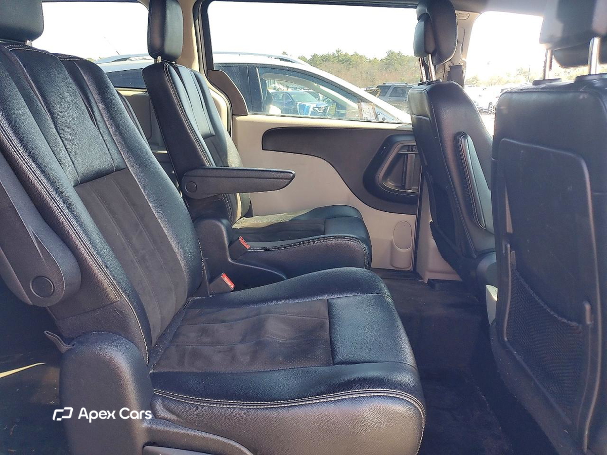 Dodge Caravan 2019