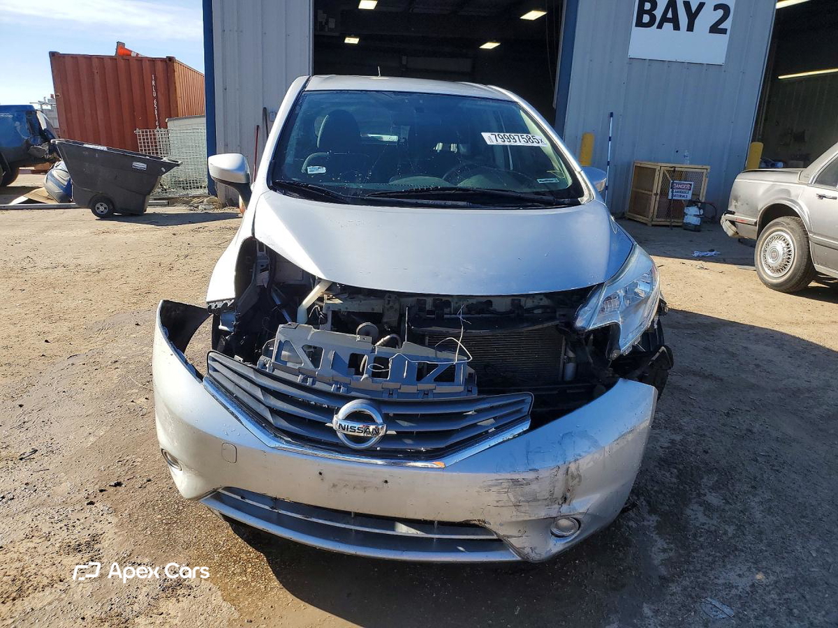 Nissan Versa 2016