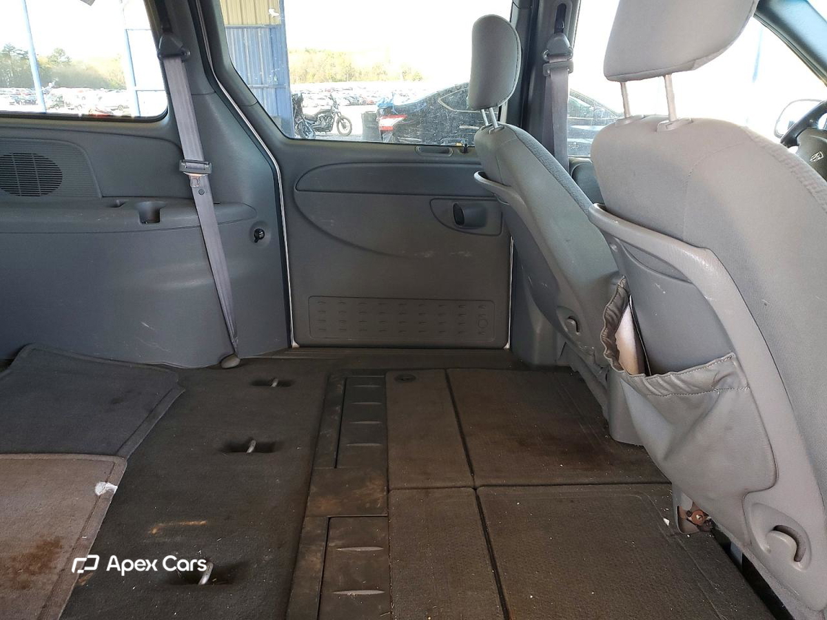 Dodge Caravan 2005