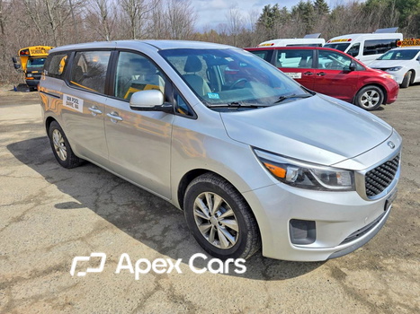 Kia Sedona 2017 - Image 1 of 10