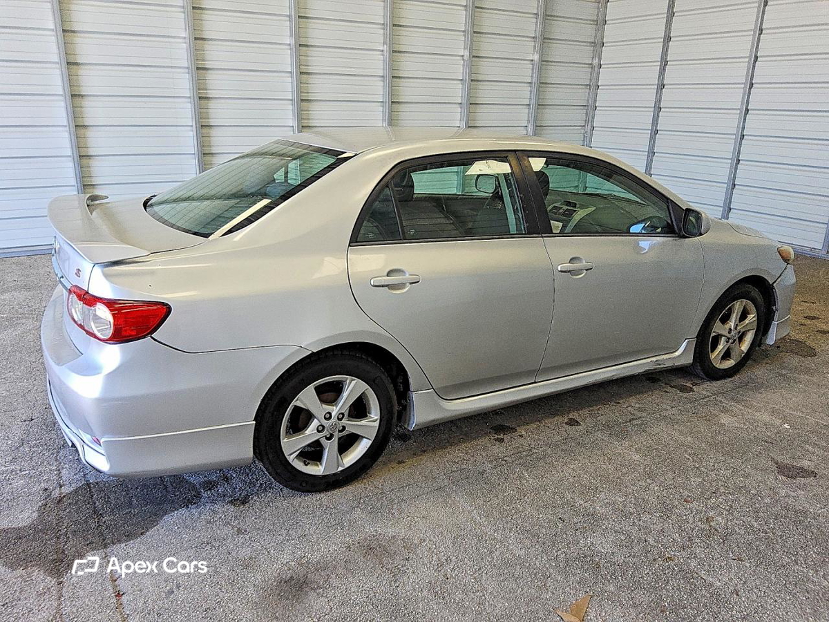Toyota Corolla 2013