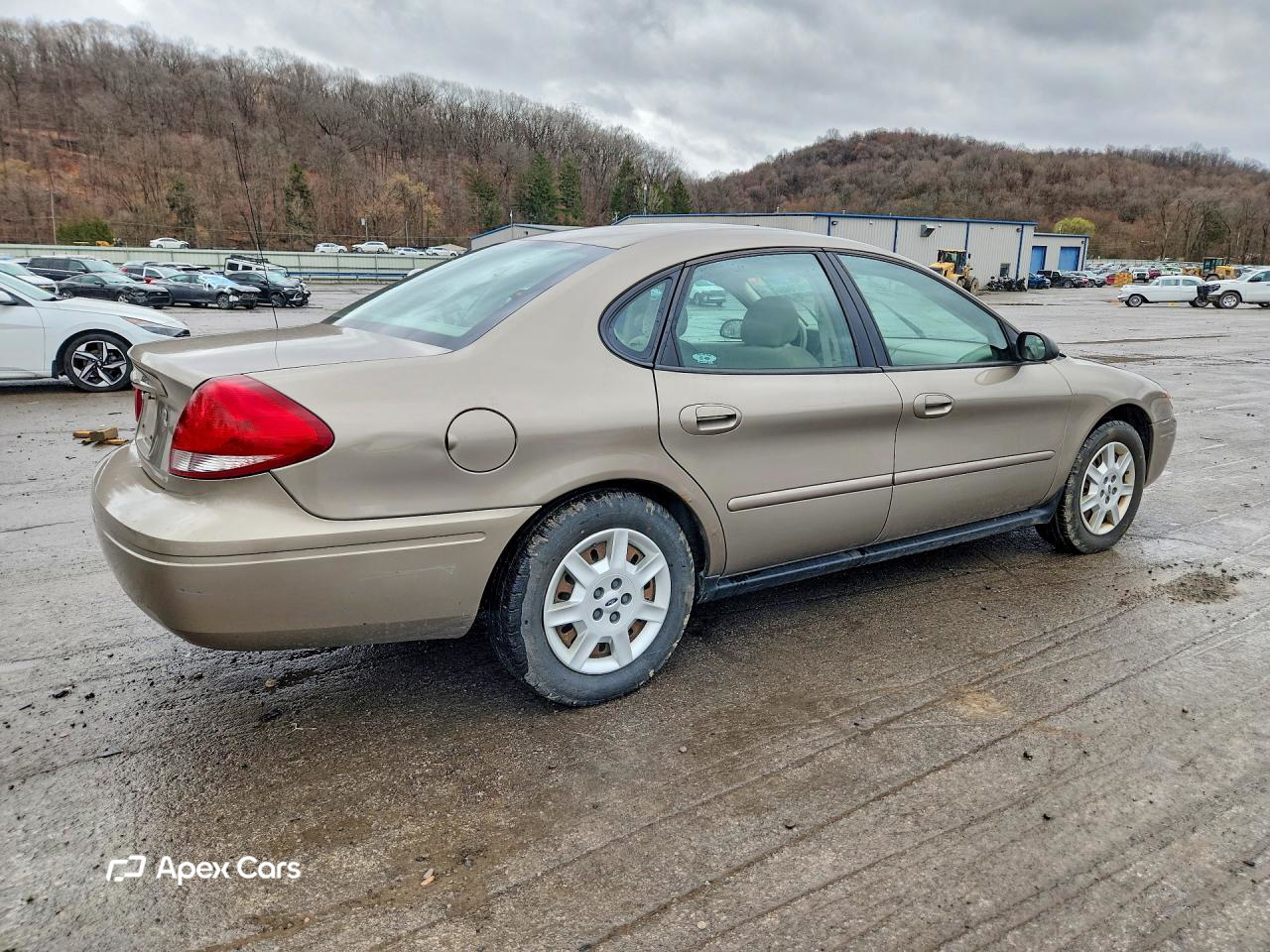 Ford Taurus 2005